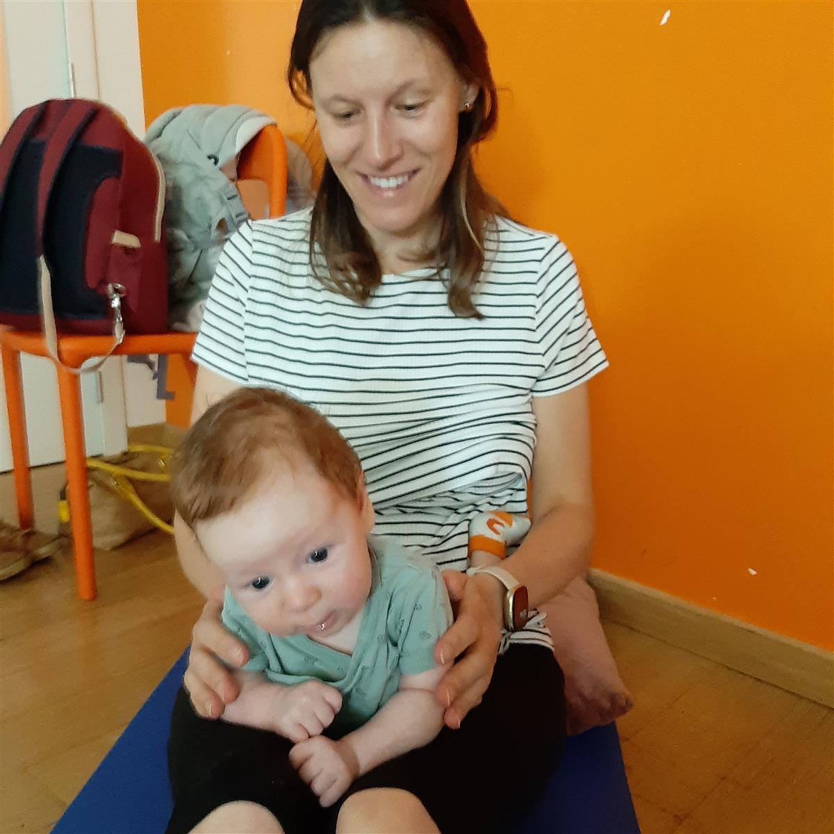BOAT - Postnatale INTERACTIEVE Yoga met baby -  25 AUGUSTUS 2025 @ ZWANGER IN BRUSSEL